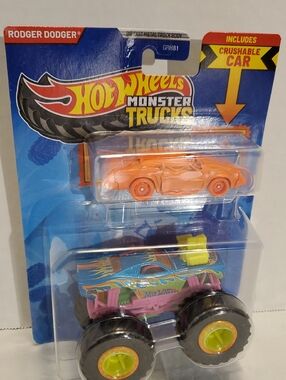 Hot Wheels Monster Trucks Rodger Dodger Crushable Car/Monster Truck
